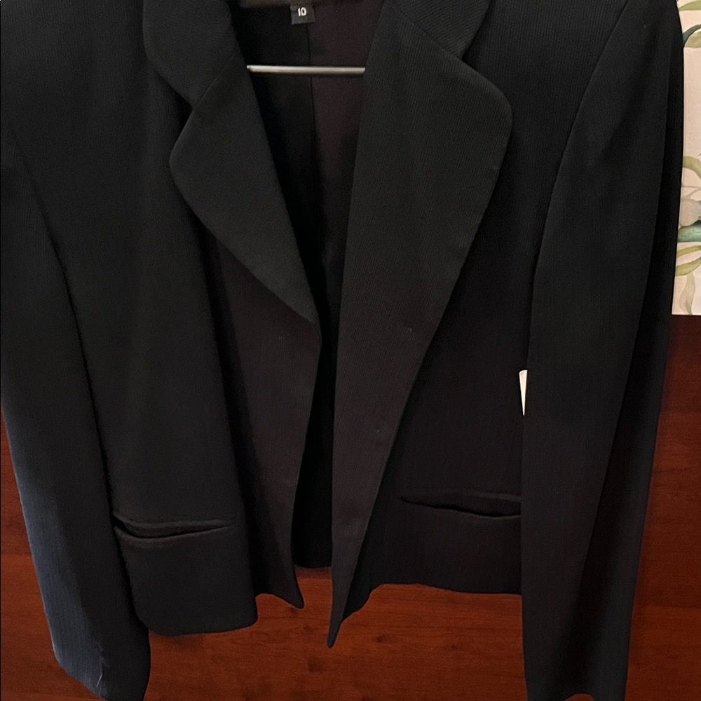 Classic Black Women's Blazer